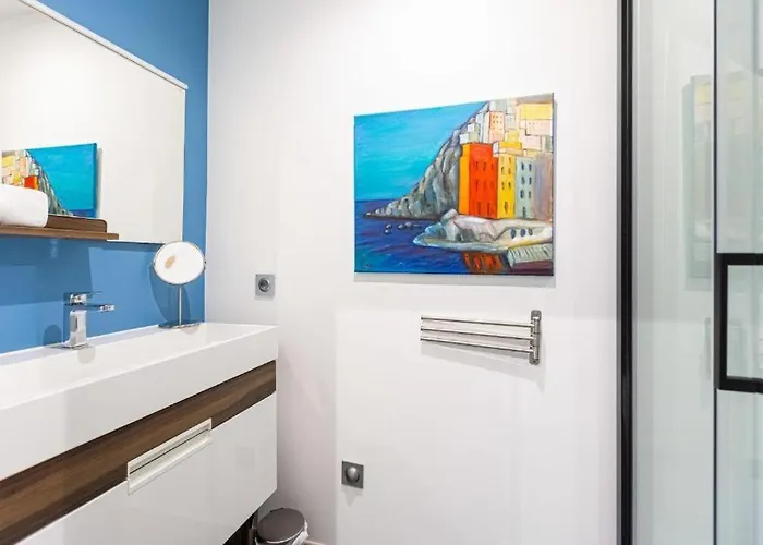 Easylodge - 2 Apartment Bordeaux